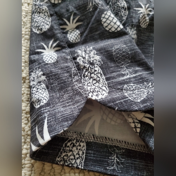 New✨ Unifit Pineapple Print Beach Shorts - Picture 4 of 6